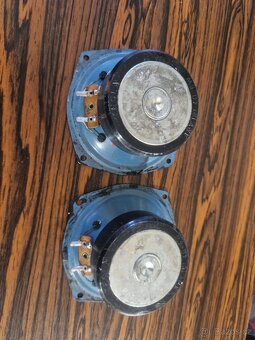 Reproduktory Tesla - 8