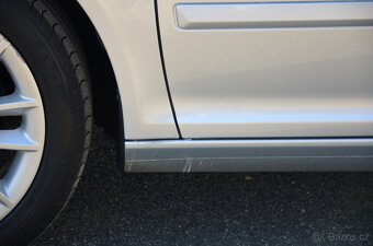 Škoda Octavia 2 kombi, 2.0 TDI, DSG, L&K, Výbava - 8