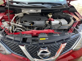 Nissan Qashqai 1.6 benzín - 8