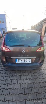 Prodám Renault Megane Scenic k opravě nebo na náhradní dily - 8
