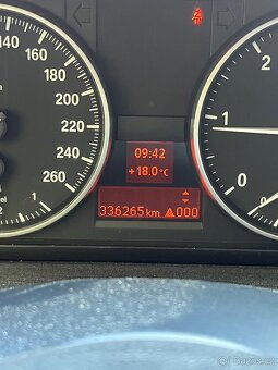 Prodám BMW - 320d e90 2008 - 8