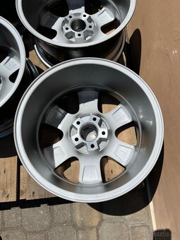 Alu disky Dozt Luxor 8x17" – 5x114,3, ET 35, CB 71,6 mm - 8