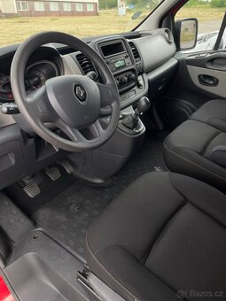 Renault Trafic, 1.6 dCi,66kW (1598 cm3) 9-míst - 8
