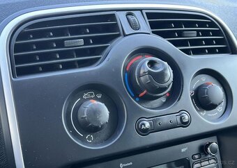 Renault Kangoo 1.5DCi 81KW KLIMA 1.MAJ ČR DPH manuál 81 kw - 8