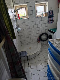 Rodinný dům 4+1 s garáží, terasou a zahradou – Lipník n. B. - 8