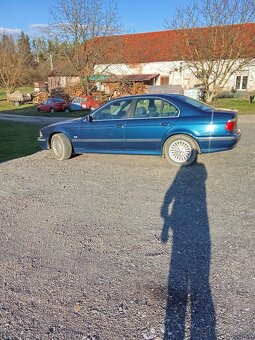 BMW E39 525 tds a - 8