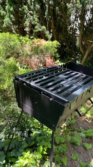 Gril na špízy(mangal)– skládací konstrukce, 3 velikosti - 8