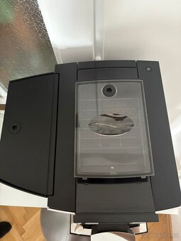 Jura x8 kavovar - 8