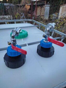 IBC kontejner 600 litrů 2.500,-Kč PROSTĚJOV m: 731 855 194 - 8