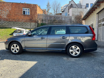 VOLVO V 70 2,4 D5 120 Kw AUT.,TAŽNÉ NAVI - 8