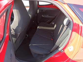 TOYOTA AYGO 1.0VVT-i 53kW - 8