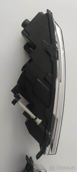Škoda Rapid přední mlhovky LED - 8