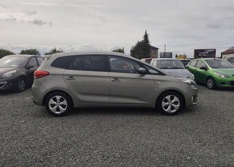 Kia Carens 1.6 GDI Klima, Panorama benzín manuál 99 kw - 8
