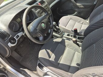 Škoda Octavia II, sedan 1,8TSi 118kW,serviska - 8