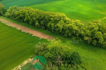 Prodej pozemku 1378 m2 - Říčany, Jažlovice, ev.č. 02361 - 8