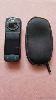 Insta360 x4 - 8