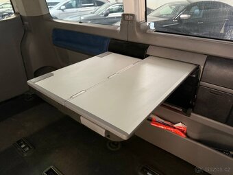 Volkswagen Transporter, 2.0 8 míst Zachovalý - 8