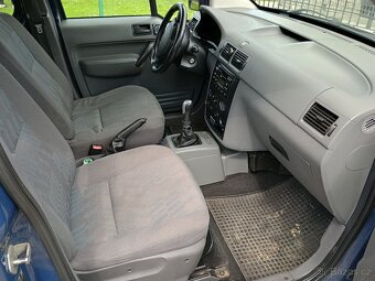 Ford Tourneo Connect 1.8i 85kw Benzín // TAŽNÉ // - 8