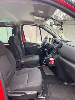 Renault Trafic L2H1 COMBIVAN - 8
