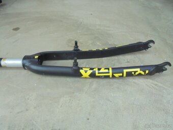 Pevne MTB Vidlice 29" + 26" na V Brzdy. - 8