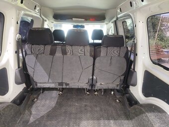 VOLKSWAGEN CADDY MAXI - 8