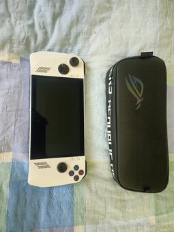 Asus Rog Ally Z1 EXTREME plus pouzdro. - 8