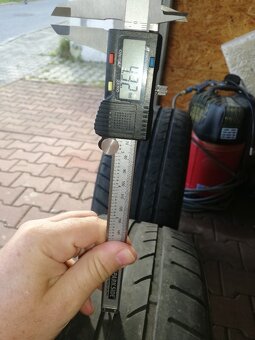 originál BMW kola R17 komletní letní pneu - 8