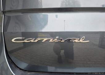 Kia Carnival 2.2- 9 míst - REZERVACE - 8