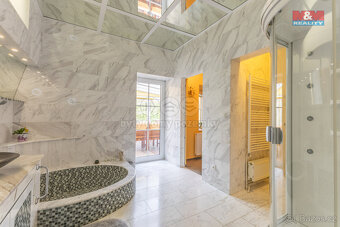Prodej rodinného domu, 300 m², Město Albrechtice - 8