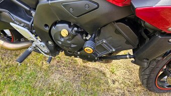 Yamaha FZ1 Fazer, r.v. 2006, 110kW - 8