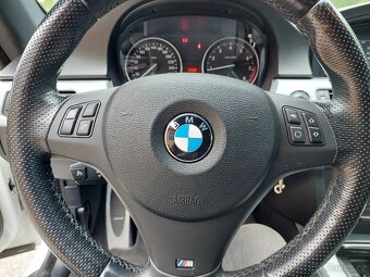 BMW 335i XDRIVE kupé M sport automat 225kW - 8