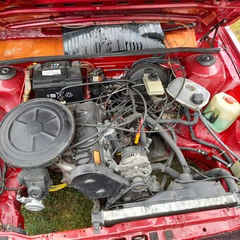 Vw Passat b2 1984,stk 03/27, pojistka 200 kč rok - 8