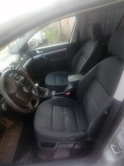 Octavia combi 2 benzín - 8