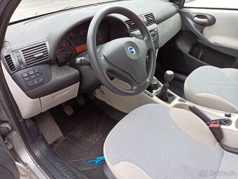 Fiat Stilo - 8