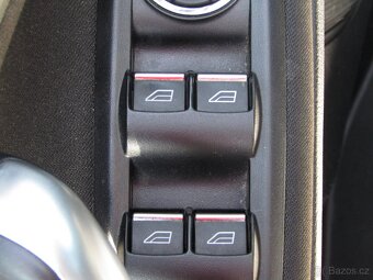 Ford S-MAX 2.0 EB , 149 kW benzín, 2010 - 8