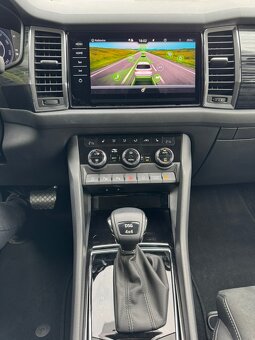 Škoda Kodiaq, 4x4 STYLE plus, NAVI top, SAFETY - 8