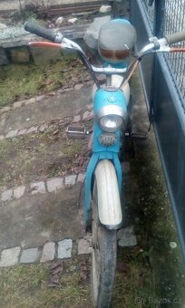 Prodám moped Stadion 22. - 8