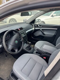 Škoda Octavia 2 1.6 MPI - 8