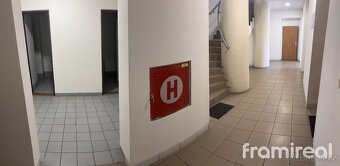 Pronájem kanceláře, 11 m2 - Brno - Pisárky, ev.č. 01738 - 8