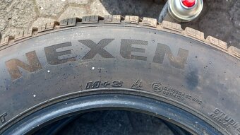 Zimní pneu 195/65R15 Nexen - 8