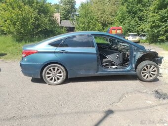 Hyundai i40 1.7 crdi 100kw - 8
