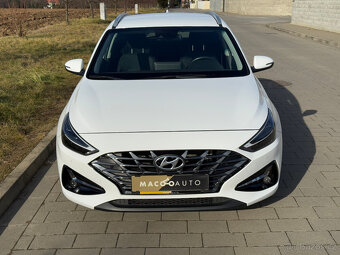Hyundai i30 combi 1,5gdi 2022 v záruke - 8