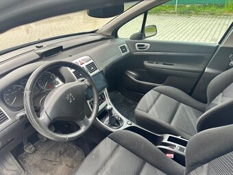 Peugeot 307 Nova technická slušný stav velke android radio - 8