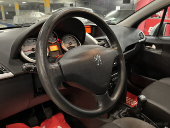 peugeot 207 1.4 , 2010 panorama + klimatizace - 8