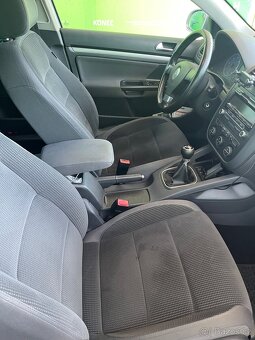 VW Golf 5 - 8