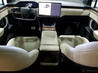 2022 Tesla Model X AWD - 8