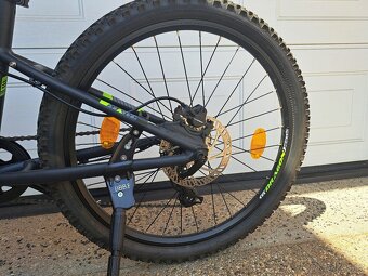 HEAD Ridott III 24" - 8