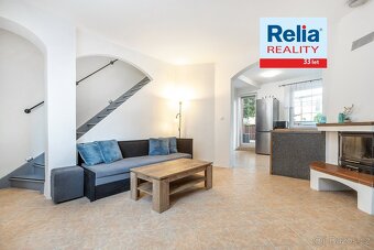 Prodej pěkného zrekonstruovaného RD v Rybitví, 506 m2 - 8