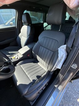 Škoda Superb III SPORTLINE 2.0 TSI 206kw 4x4 27tkm ČR DPH - 8