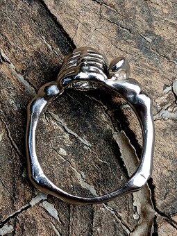 Starý prsten memento mori - 8